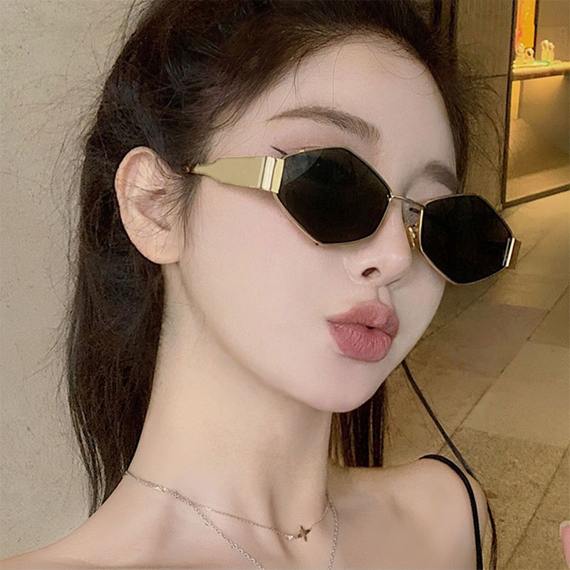 Hexagon Polygon Sunglasses Vin - Street Fashion Shoot avis et prix