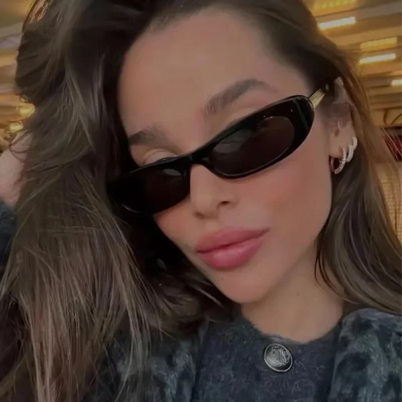 New Retro Oval Frame Sunglasse - Street Fashion Shoot avis et prix
