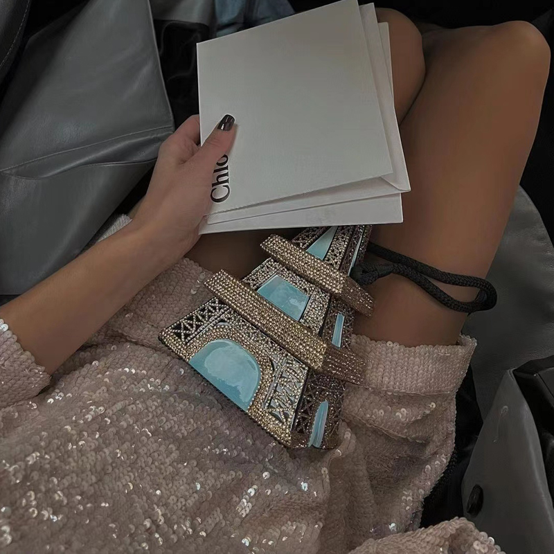 Paris Fashion Week 2025 Blogge - Street Fashion Paris 2025 avis et prix